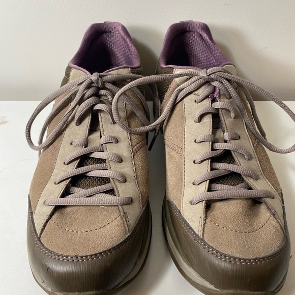 DANSKO Light Brown Suede Walking Shoe Lifestyle Sneakers Size 42 about 11.5 - Picture 8 of 12